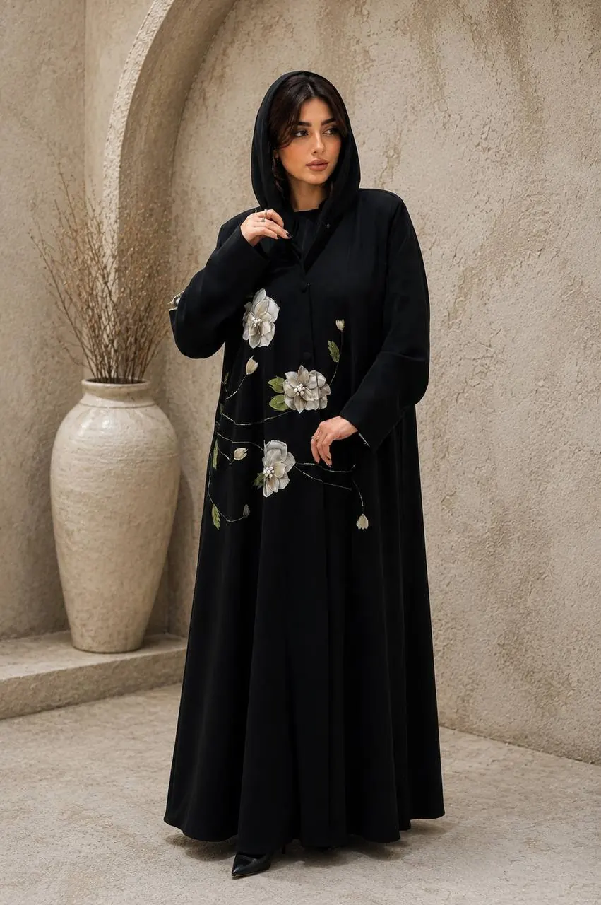 Midnight Bloom Abaya